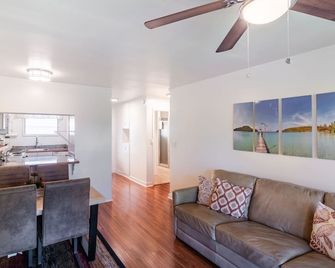 Lahaina Wonderful Condos - Lahaina