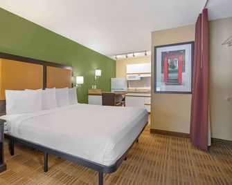 Extended Stay America Suites - Washington - DC - Falls Church - Merrifield - Fairfax - Bedroom