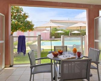 Residence Villa Romana Et Spa - Propriano