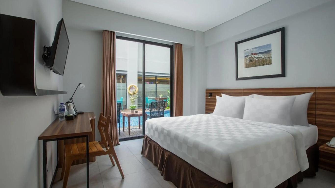 Grand Mozza Hotel