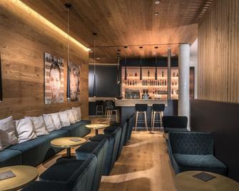 Hotel Melchior Park - וירצבורג - בר