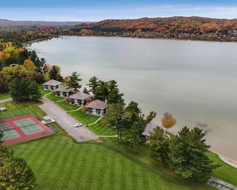 Deer Lake Villa Bldg. #4 - Boyne City