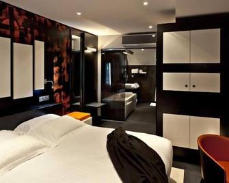 Hotel Moulin de Conques-Restaurant Herve Busset - Conques - Camera da letto