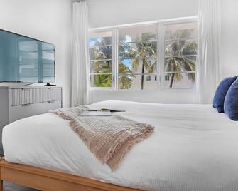 The Residences on Ocean Drive by Roami - Miami Beach - Bedroom