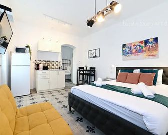 Bazelet Apartments - Tiberias - Bedroom