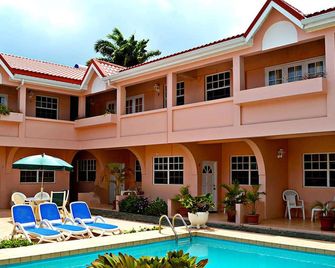 Your Perfect Winter Getaway - Rodney Bay - Κτίριο