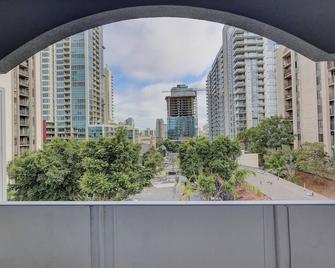 Hotel Ash&9th - סן דייגו