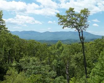 Relaxation Station on Grassy Mountain - Open April though October - Little Switzerland - Outdoors view