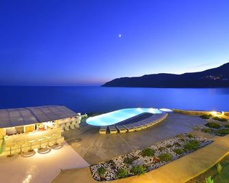 Mykonos Pantheon - Mýkonos - Uima-allas