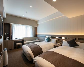 Hotel Hewitt Koshien - Nishinomiya - Bedroom