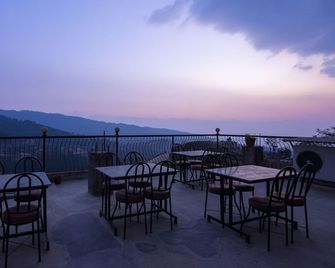 Hotel Marigold - Nagarkot - Балкон