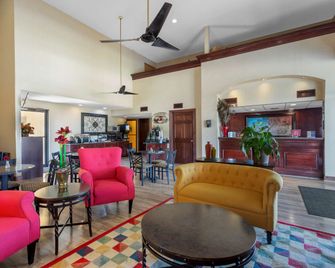 Best Western Benton Inn - Benton - Лоббі