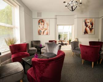 Watton Vibe Hotel - Watton - Lounge