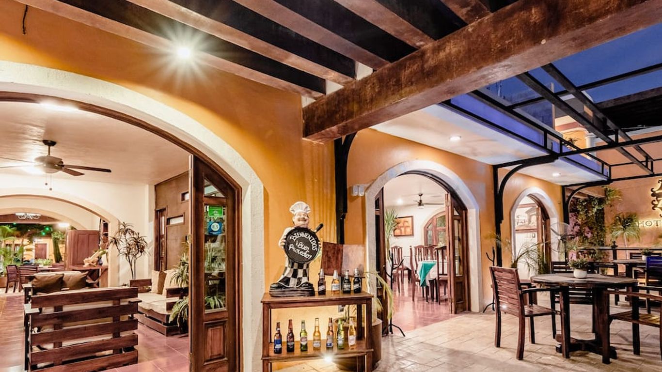 El Zaguán Colonial by GuruHotel