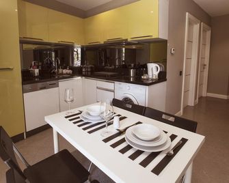 Bmk Apart Otel - Antalya - Bedroom