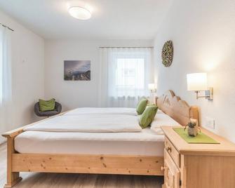 Apartment 'Ferienwohnung Eder Apt Kehlburg' with Mountain View, Private Terrace and Wi-Fi - Gais - Schlafzimmer