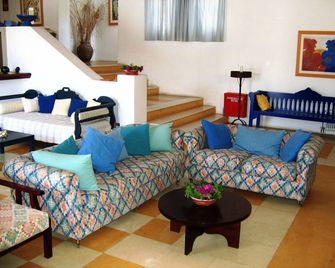Lefkes Village - Parikia - Sala de estar