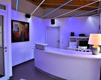 Economy Hotel Kronach - Kronach - Recepción