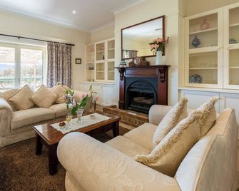 Bluebush Estate - Lovedale - Sala de estar