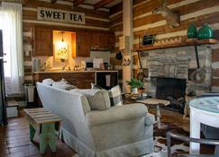 This cabin is 1 of 3 properties to rent on the picturesque Muletown Farm. - Columbia - Living room