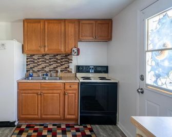 Hippohead Casita Pets Stay Free Bring Your Humans! - Homosassa - Cocina