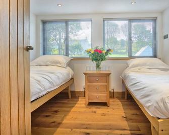 Llys-y-Gwynt Newport, Pembrokeshire - Newport - Schlafzimmer