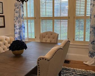 Myers Park Getaway! - Charlotte