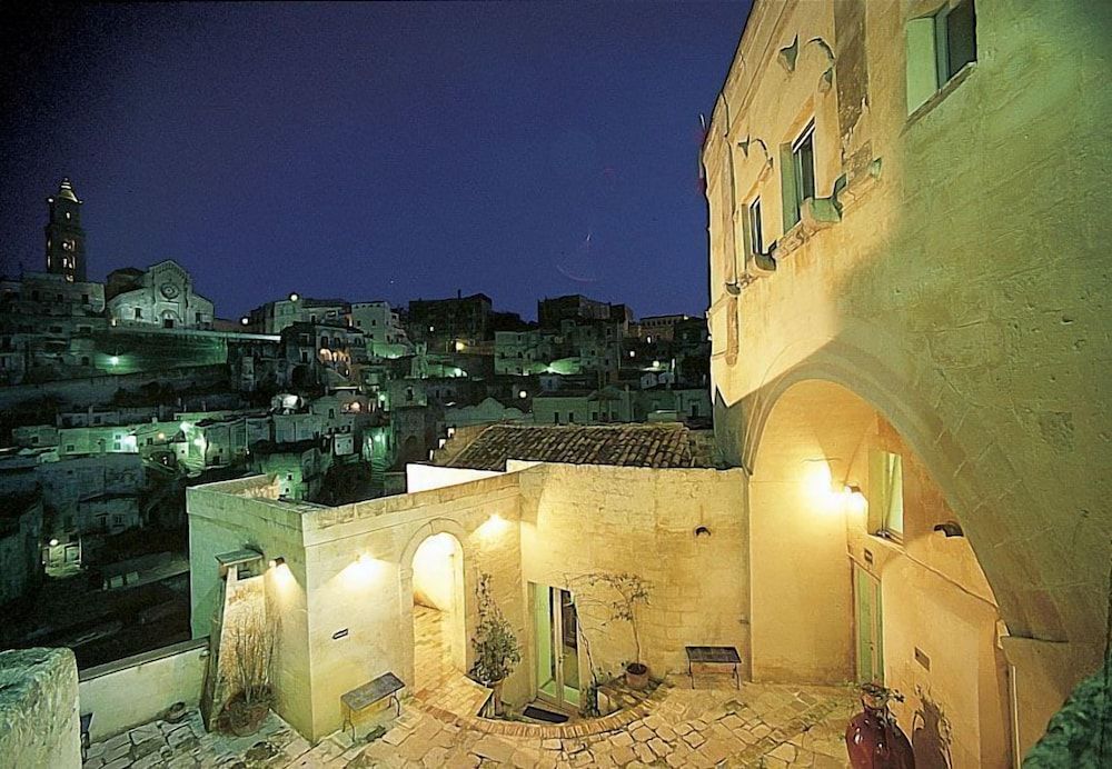 Hotel Sassi - Matera - Dış görünüm