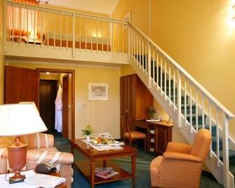 Hotel Hofmark - Bad Birnbach - Wohnzimmer