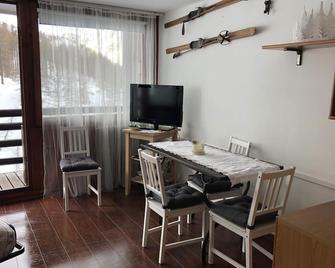 Nice Studio In Cervinia With Wifi - Breuil-Cervinia - Dining room