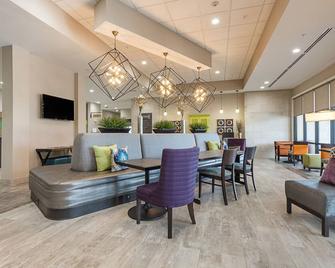 Home2 Suites By Hilton Dallas Grand Prairie - Grand Prairie - Lobby