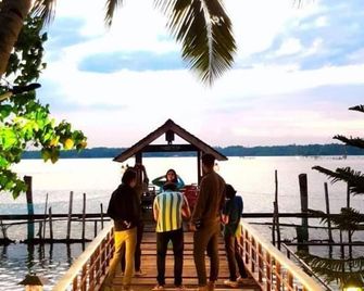 Karmaliz Casa Del Lake - Kollam