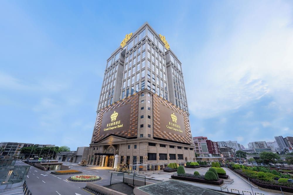 Grand Emperor Hotel - Macau - בניין