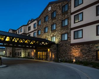 Staybridge Suites Grand Forks By IHG - Grand Forks - Bina