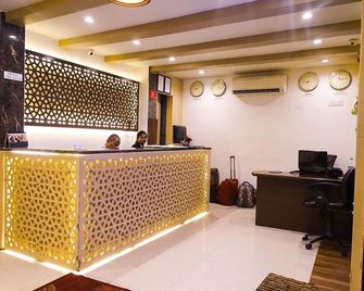 Hotel Sunshine Airport - Bombay - Recepción