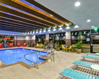 Home2 Suites by Hilton OKC Midwest City Tinker AFB - Midwest City - Pool