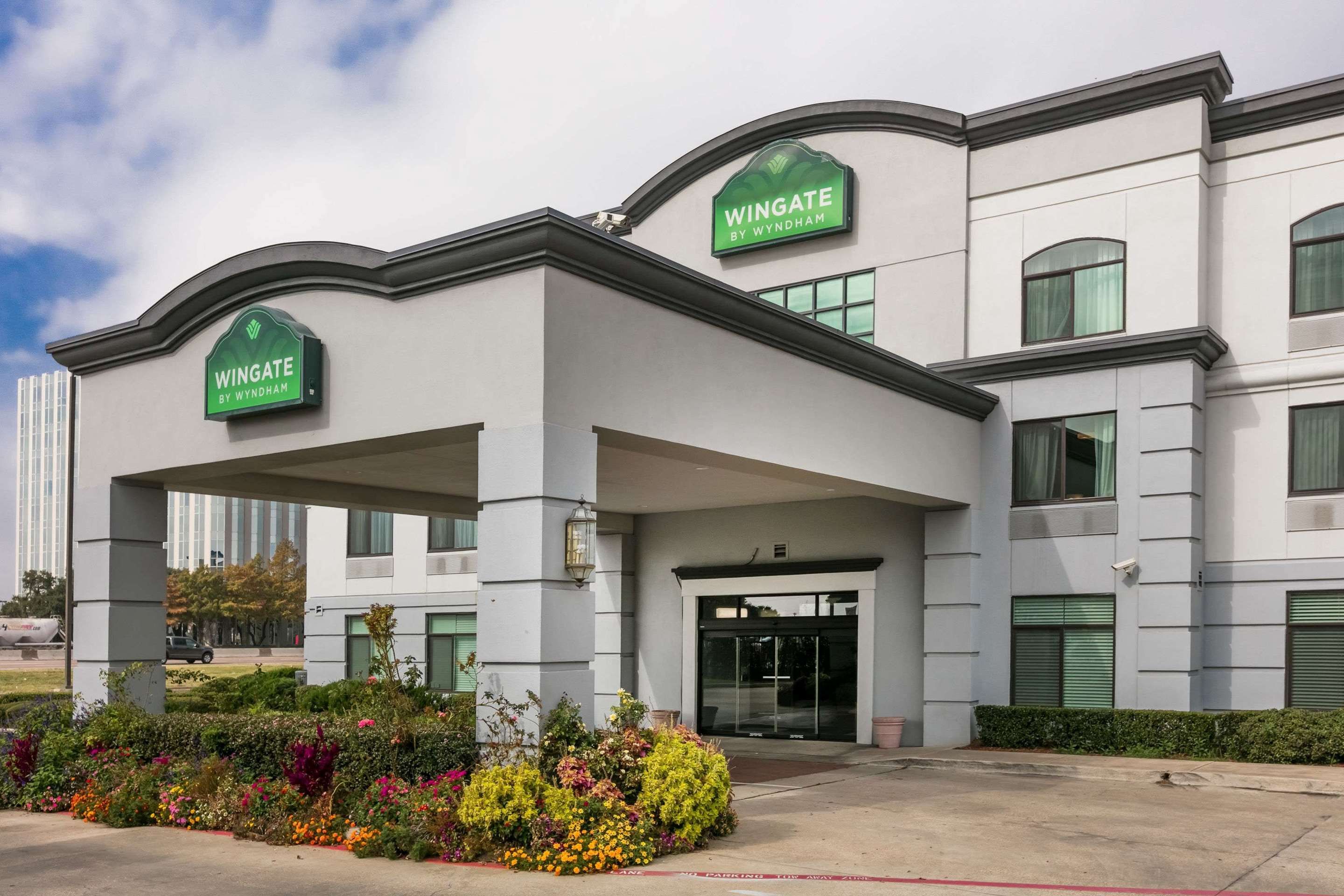 Hotels Near Dallas Love Field Airport - Search On Kayak