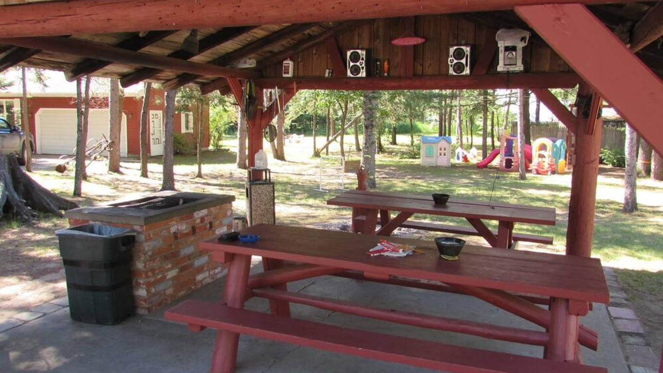 Woodland Motor Lodge
