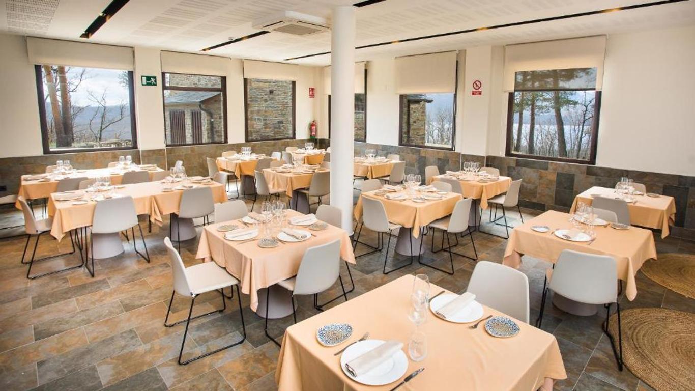 Villa Lucerna Sports & Hotel Resort