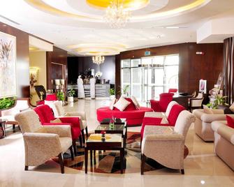 Ewan Ajman Suites Hotel - עג'מאן - לובי