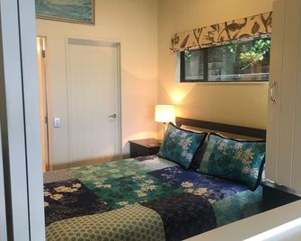 Absolute Waterfront Serenity Near Auckland - Clarks Beach - Habitación