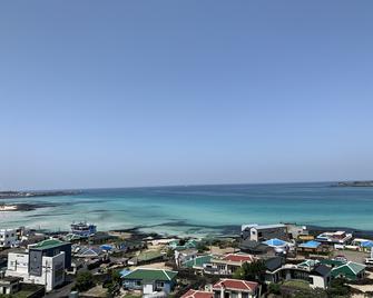 Lemain Hotel - Jeju City - Ranta