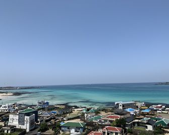 Lemain Hotel - Jeju City - Vardagsrum