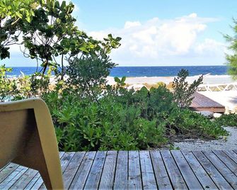 Fakarava - Teariki Lodge 2 - Fakarava - Balcón