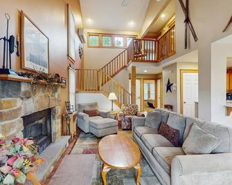 Northridge 467 - Tannersville - Olohuone