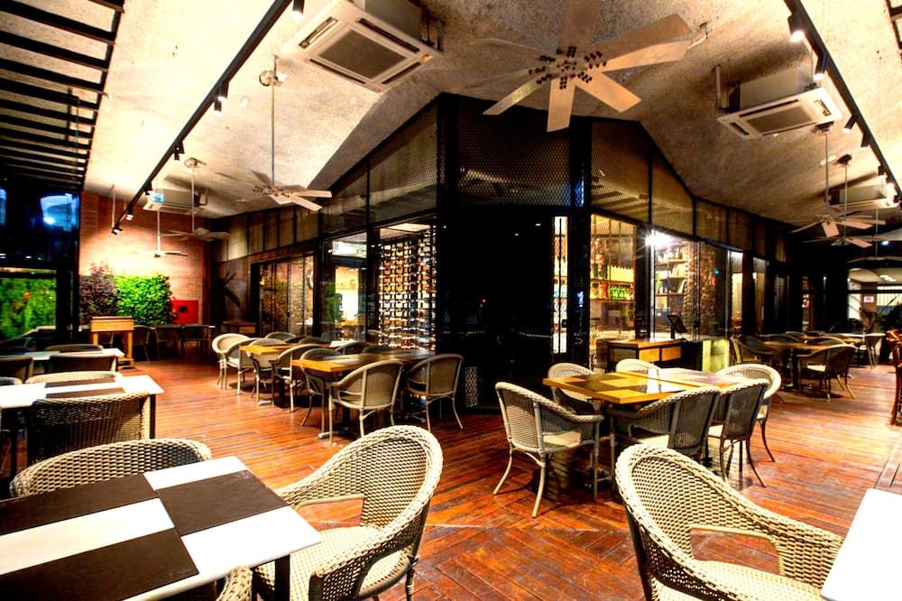 إيبيس فيتوريا برايا دو كانتو - فيتوريا (البرازيل) - مطعم