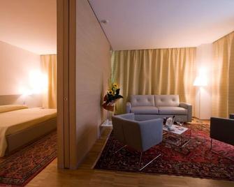 Schio Hotel - Schio - Obývací pokoj