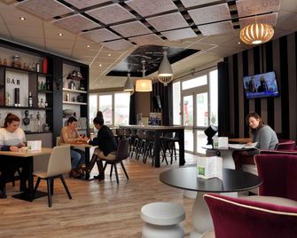 Ibis Styles Rouen Nord Barentin - Barentin - Bar