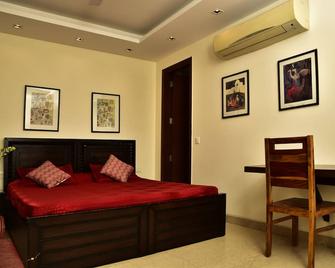 Woodpecker Bed And Breakfast Green - New Delhi - Bedroom