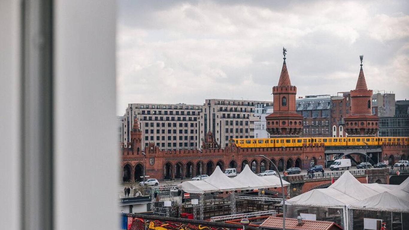 هوماريس إيست سايد